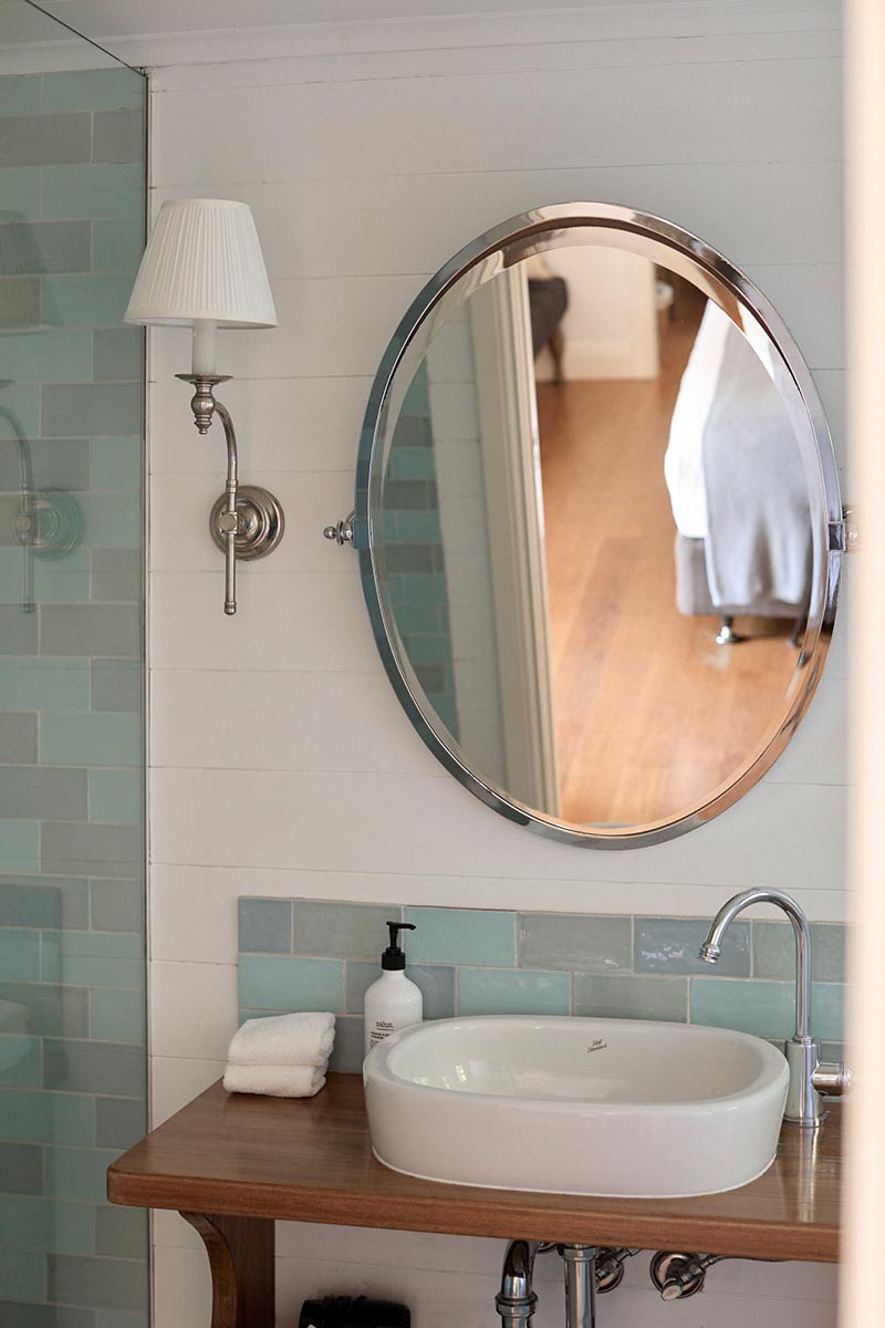 Lawrence Cottage Heritage Bathroom — Bangalow Guesthouse Heritage-style bespoke bathroom in Lawrence Cottage at Bangalow Guesthouse with elegant fittings and classic design
